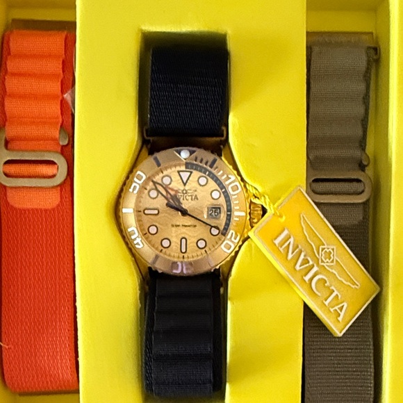 Invicta Men's Ocean Predator Watch Set - Black, Orange, Green Straps - Picture 2 of 6